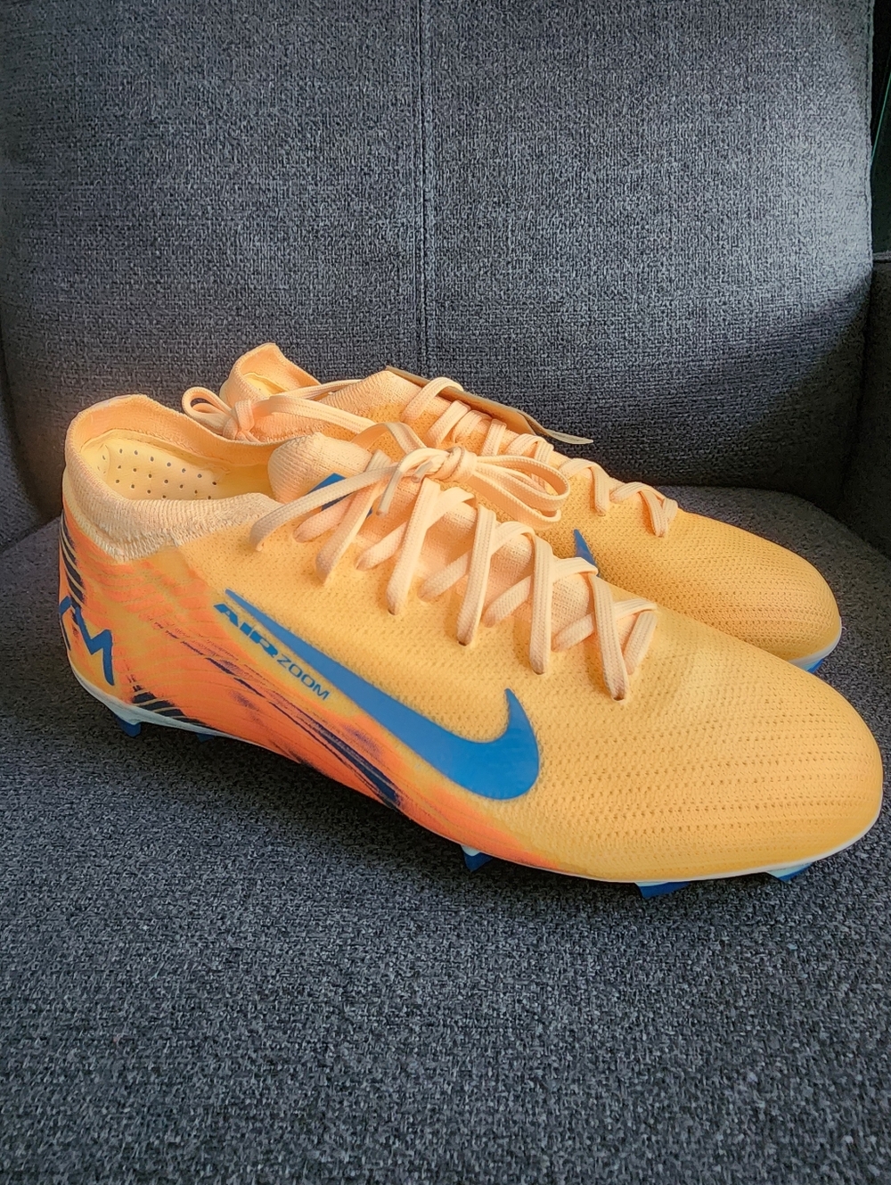Nike Jr. Mercurial Vapor Kylian Mbappé FG Soccer Cleats
